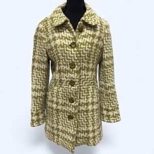 Caslon wool blend tailored coat in the prettiest olive + cream textured tweed